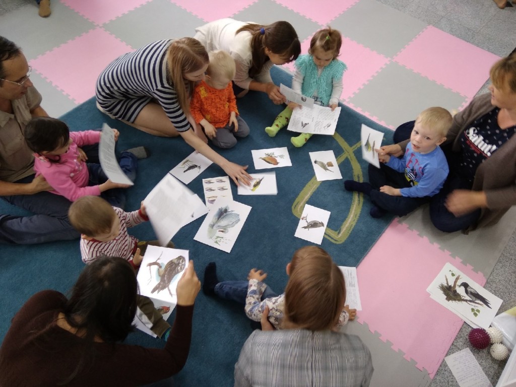 Волонтеры храма Новомучеников и Исповедников Российских города Чебоксары проводят игровые занятия с дошкольниками при лекотеке