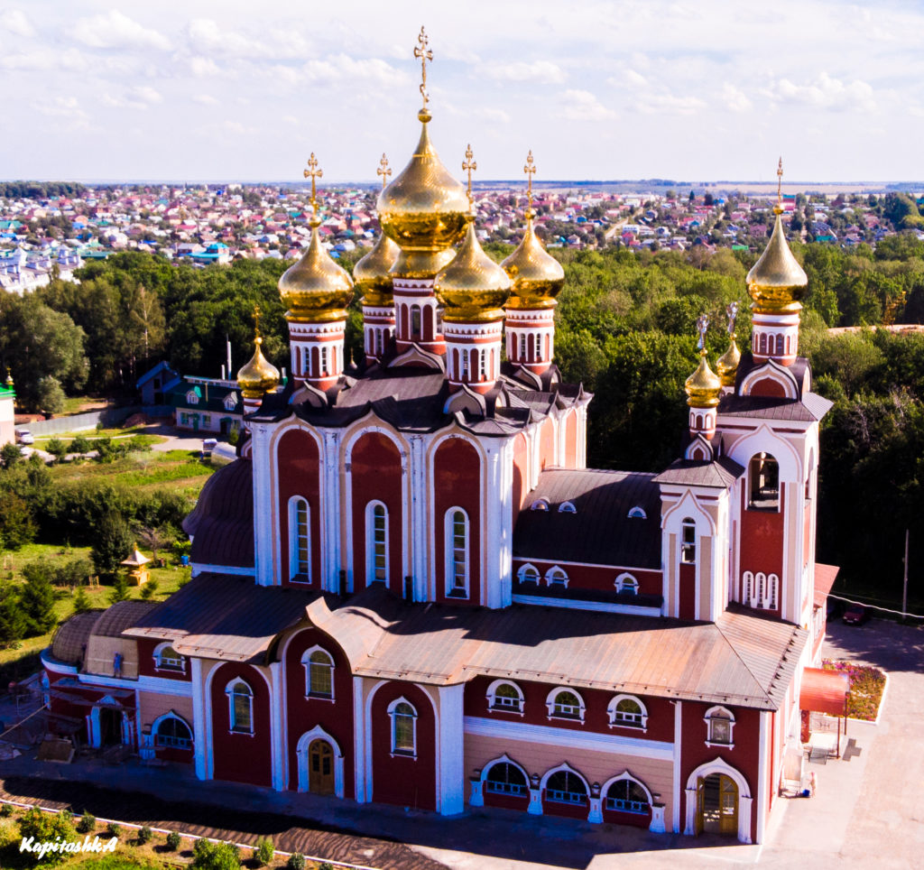 Сотрудники Церковно-исторического музея совершили поездку в Санкт-Петербург